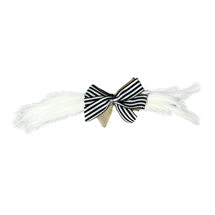 14" Wreath White Floral Accent | Bulk Buy