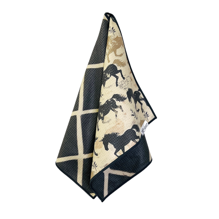 Mustang | Reversible Towel