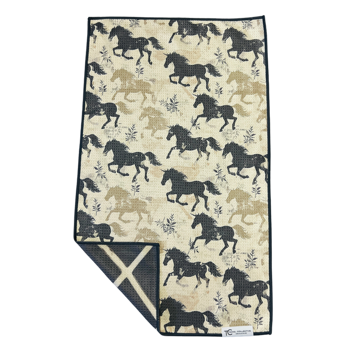 Mustang | Reversible Towel