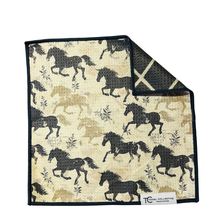 Mustang | Reversible Towel