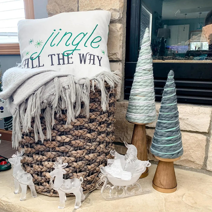 Winter Woodland | DIY Yarn Trees | Paper Mâché Trees