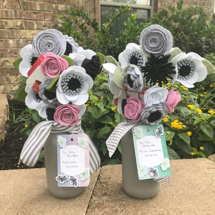 Bloom Your Own Way | Felt Flower Wreath | DIY Felt Flowers