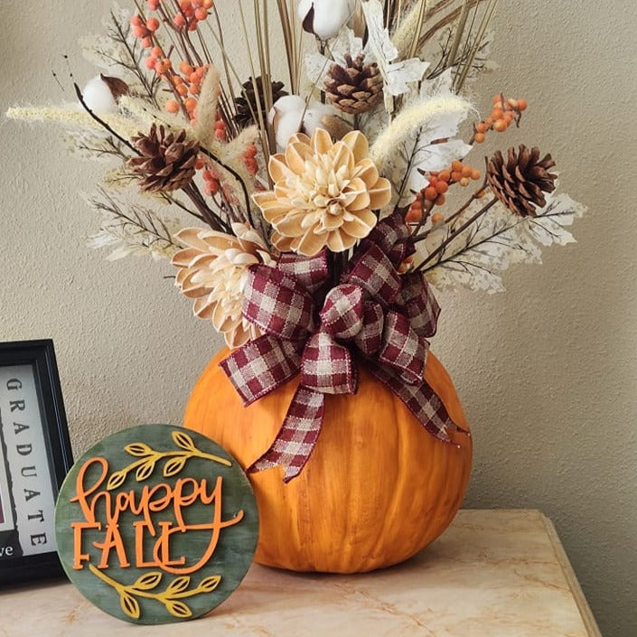Picking the Pumpkins |  Fall Pumpkin Centerpiece