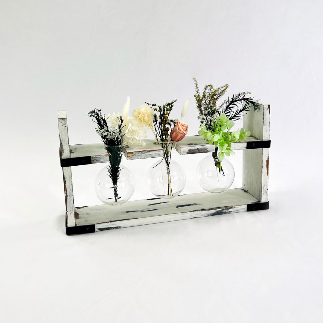 Flower in Waiting | Glass Bud Vase Trio